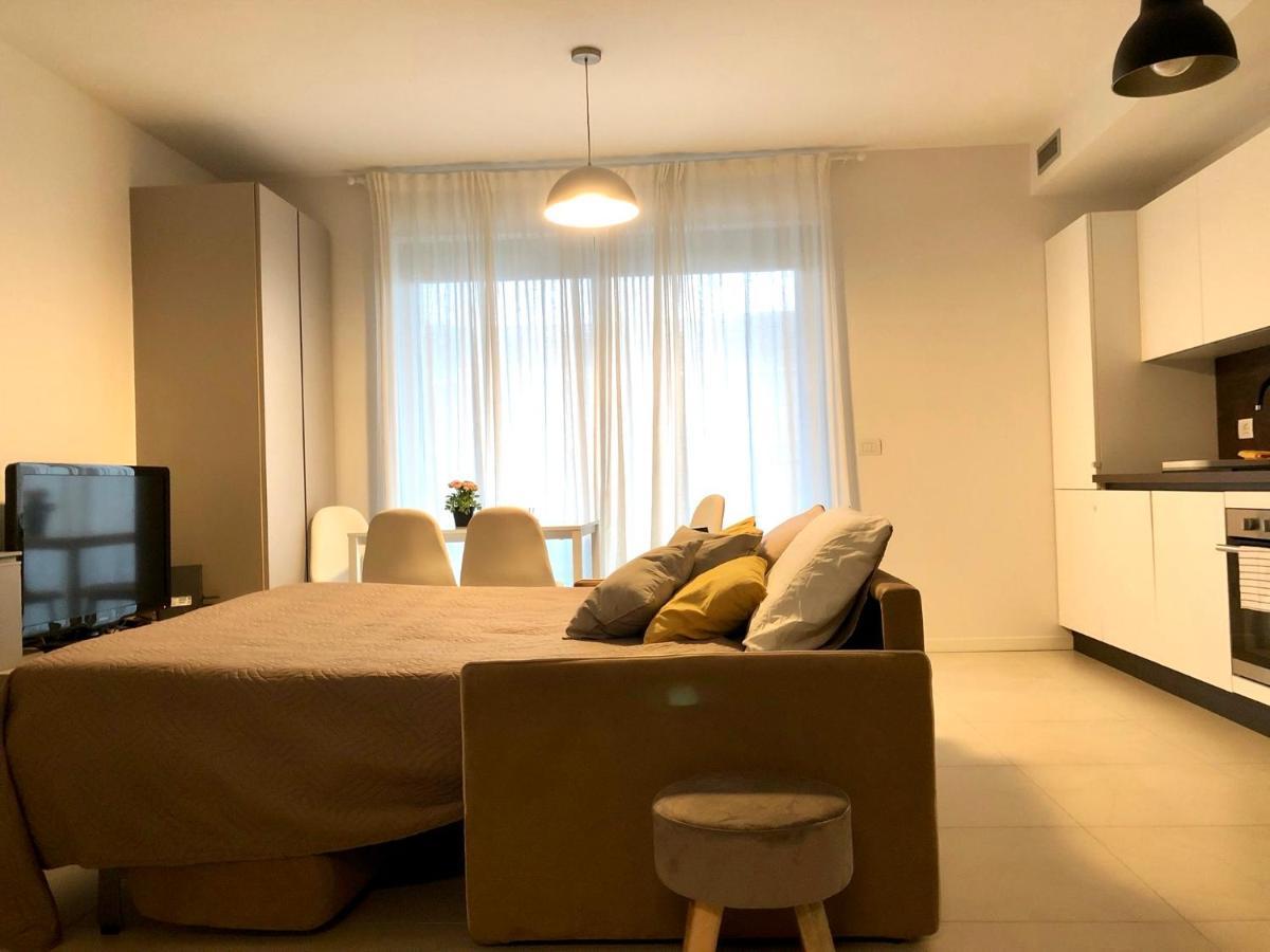 דירות פרו Loft With Terrace In Uptown Milan Near Rho Fiera מראה חיצוני תמונה